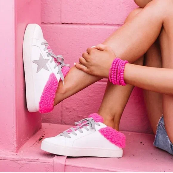 Steve Madden Polaris White Leather & Pink Sherpa Lace-up Star Sneakers Shoes 8 - Picture 1 of 16